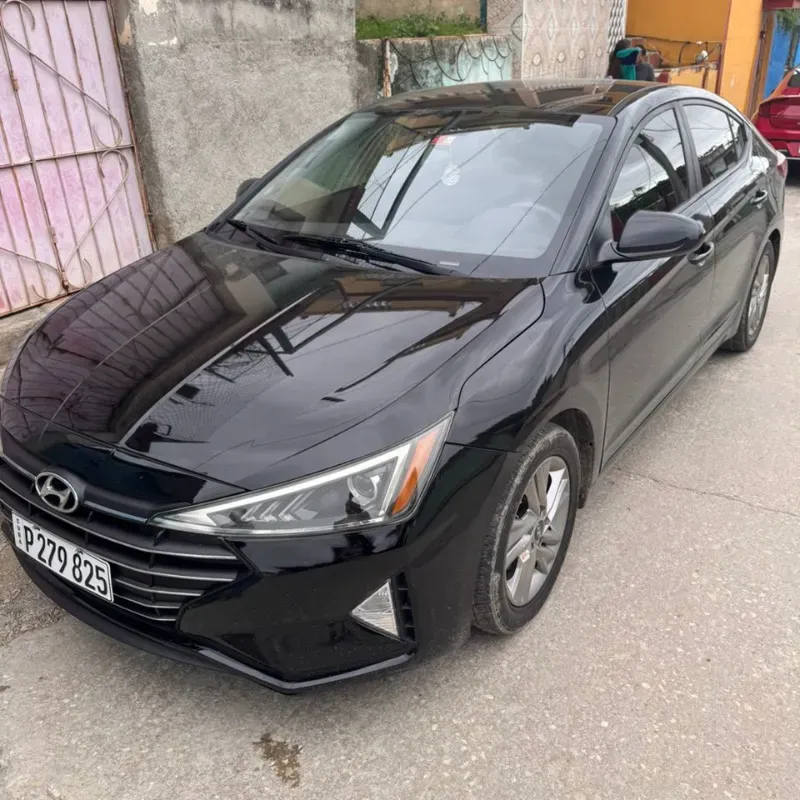 Hyundai Elantra 2020
