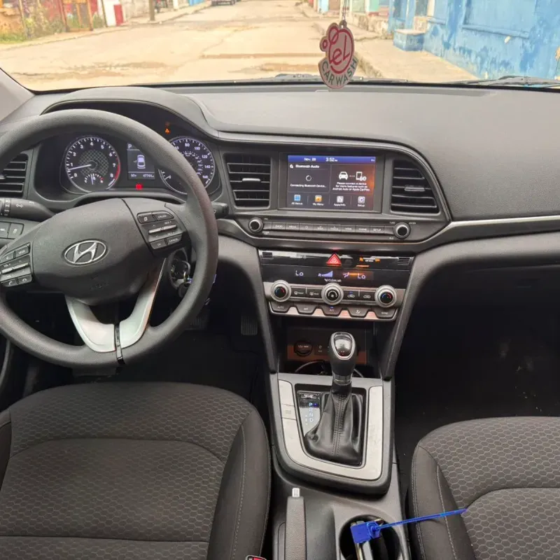 Hyundai Elantra 2020