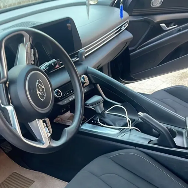 Hyundai Elantra 2023 ( fotos reales al pv)