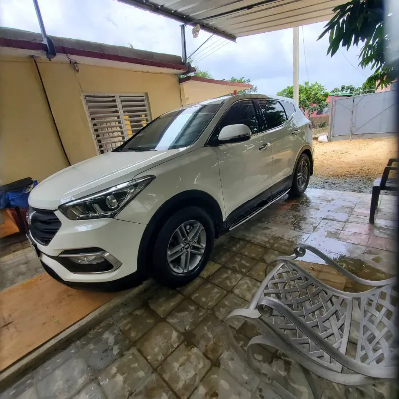 Hyundai santa fe 2017