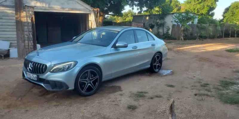 Mercedes Benz C 200 2017 ( La Habana)