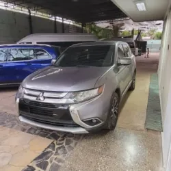 Mitsubishi Outlander 2018