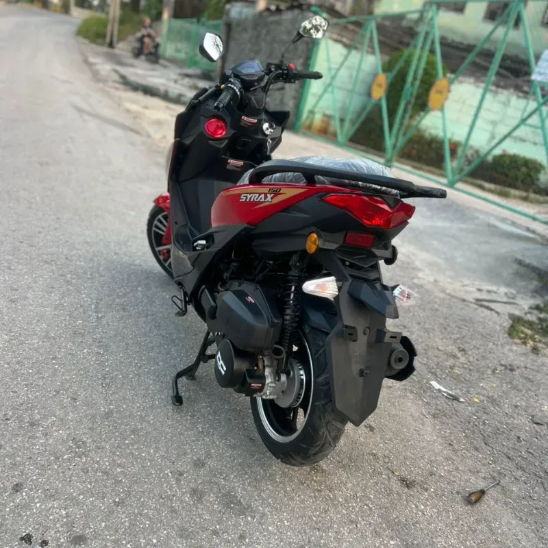 Moto Syrax DC Motor 150cc