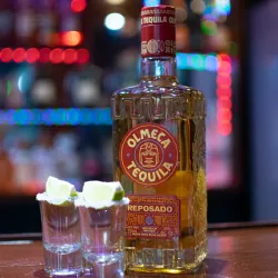 Combo Olmeca Reposado