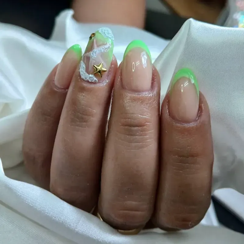 Uñas acrílicas 