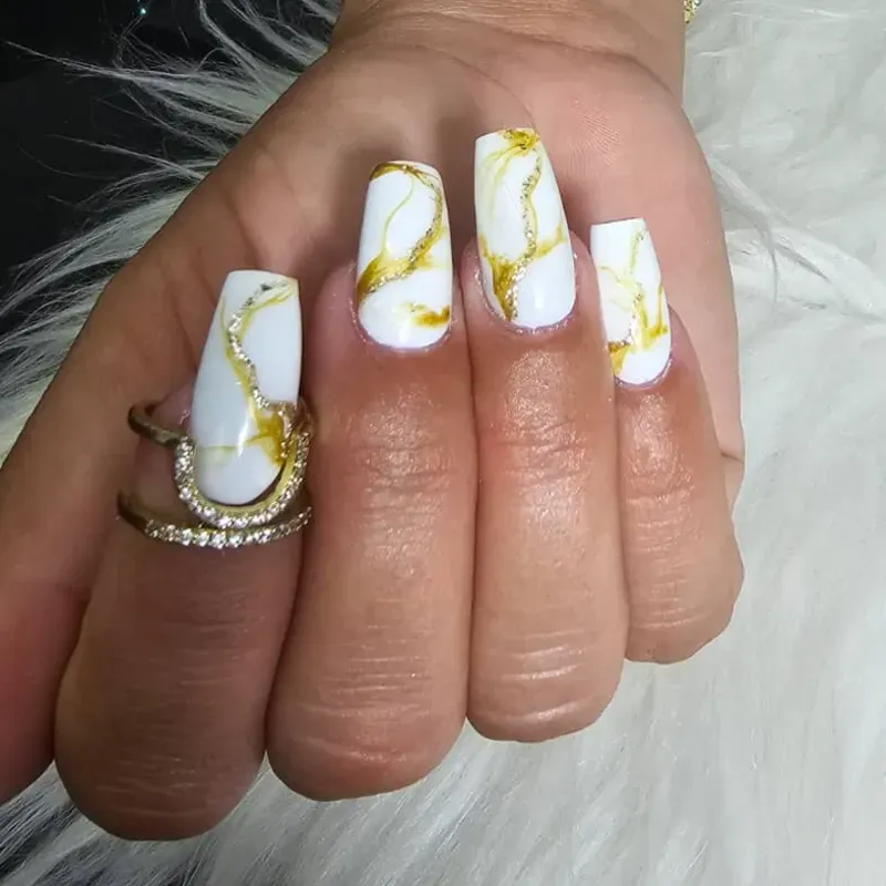 Uñas de acrílico 