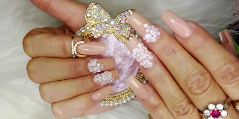 Uñas de acrílico 