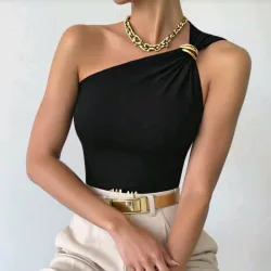 Blusa Noir con Herraje