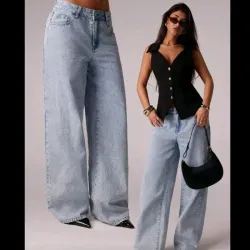 Jeans “Essential Blue”