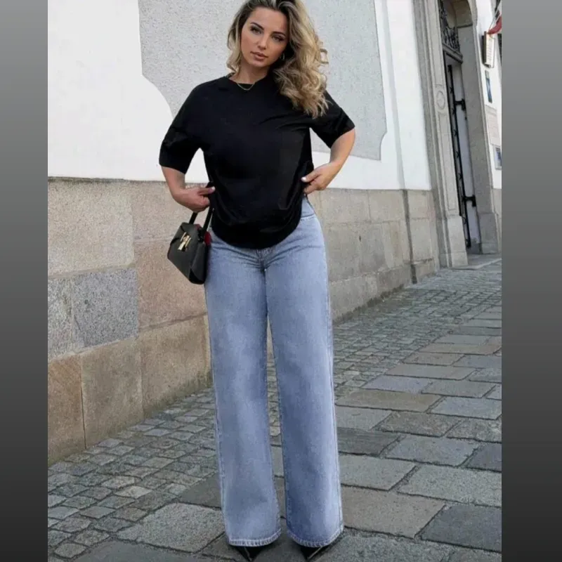 Pantalón denim “Classic Fit”