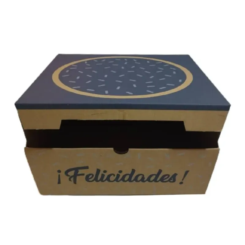 Cake con rejilla de cobertura de chocolate (4 comensales) - 254449