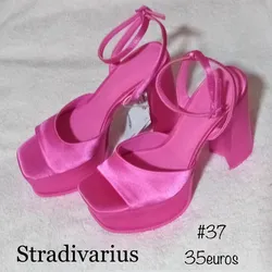 Tacón Stradivarius 