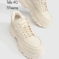 Tenis Stradivarius 