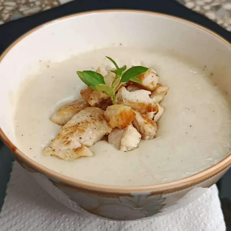 Crema Reina (Pollo)