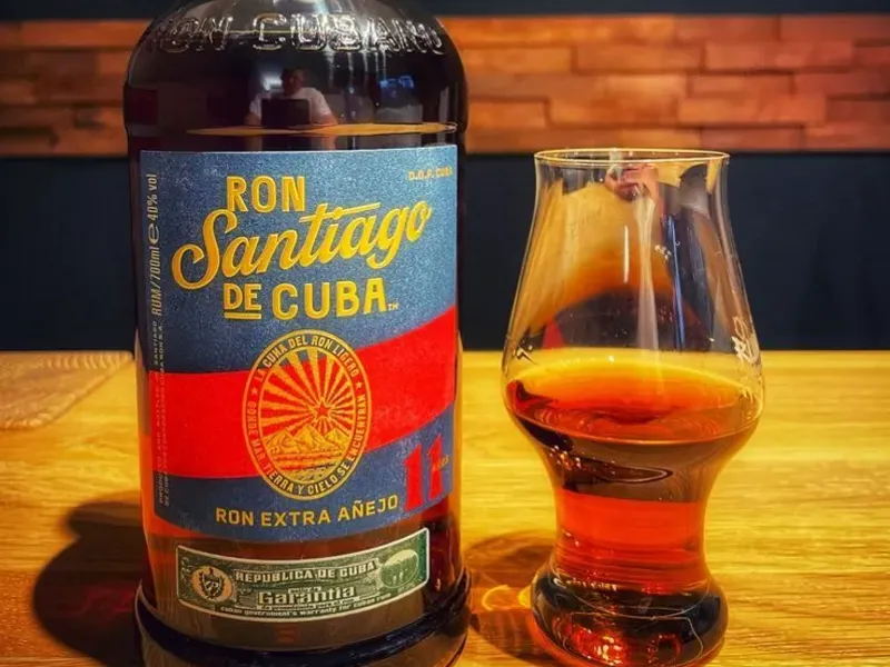 Rones y Tragos