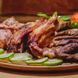 LONJAS, COCOTE O CHULETAS PARA 4 A 5 PERSONAS