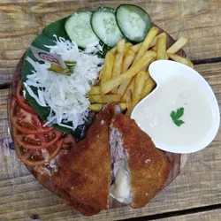 Bistec de cerdo sosaka con salsa bechamel