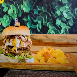 Hamburguesa Don Isaac 