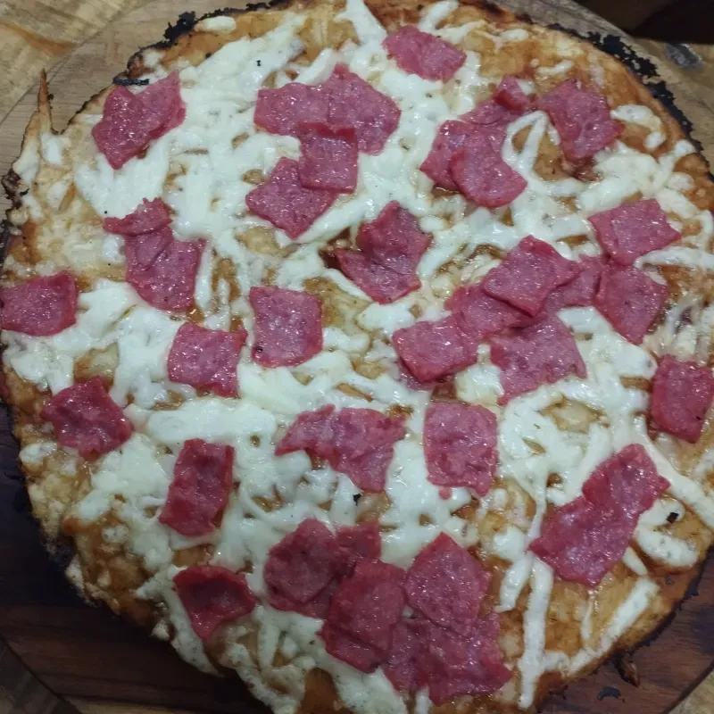 Pizza Jamón y Queso Gouda 