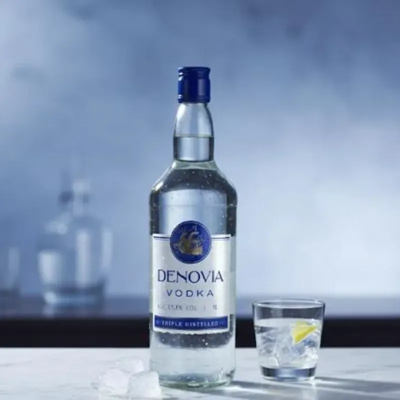 ✅️VODKA DE NOVIA 1lt: $1200