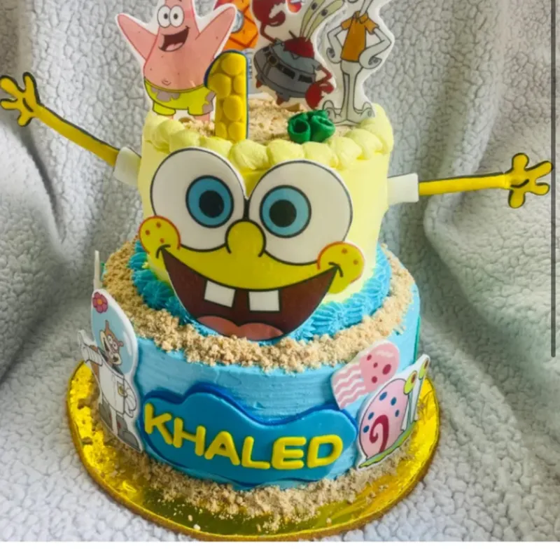 Cake de dos pisos 馃巶