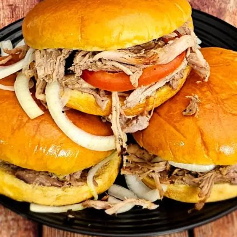 Bocadito de cerdo desmechado 