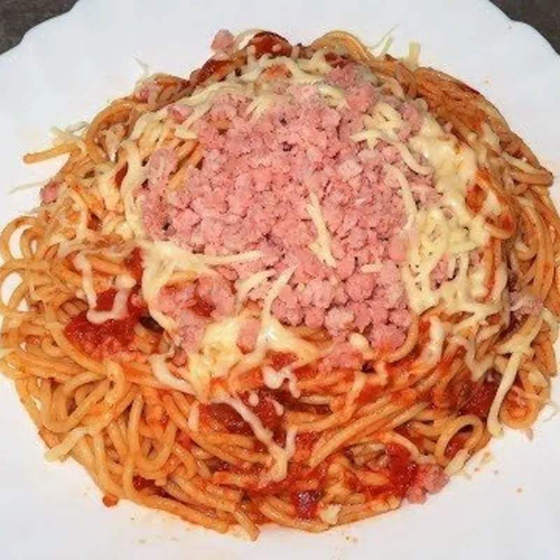 Espaguetis de Jamon y Queso