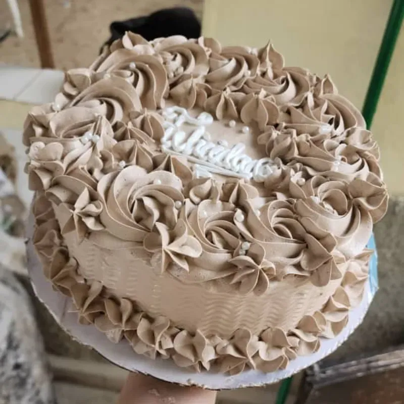 Kake relleno con flan de leche condensada 