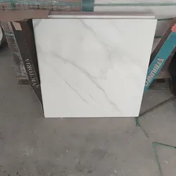 Cerámica 57cmx57cm 
