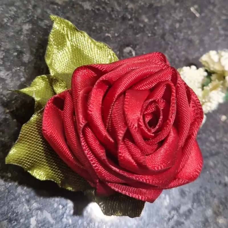 Botonier “Sombra Noble” – Edición Príncipe Negro