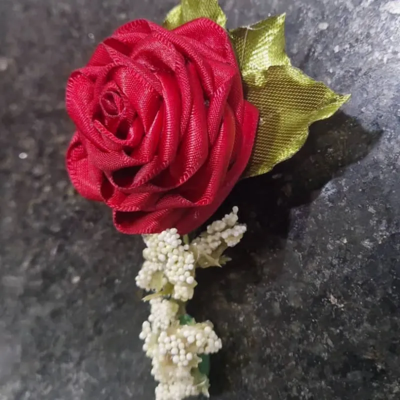 Botonier “Sombra Noble” – Edición Príncipe Negro