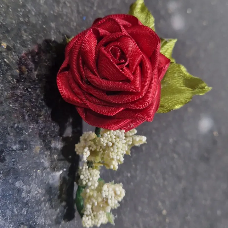 Botonier “Sombra Noble” – Edición Príncipe Negro