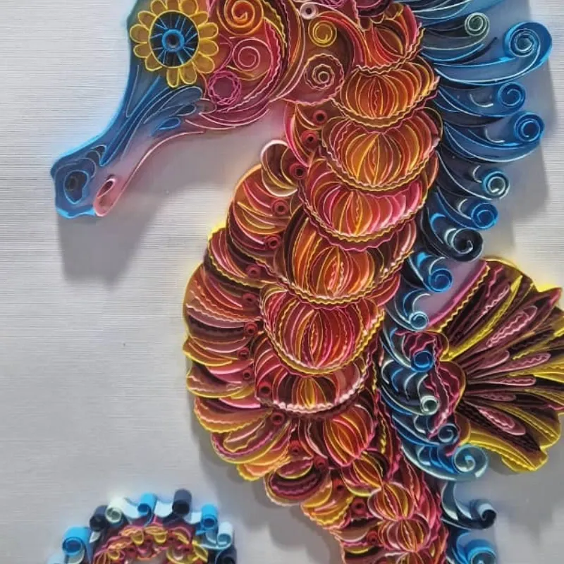 Diseño en Filigrana – Caballito de Mar Multicolor