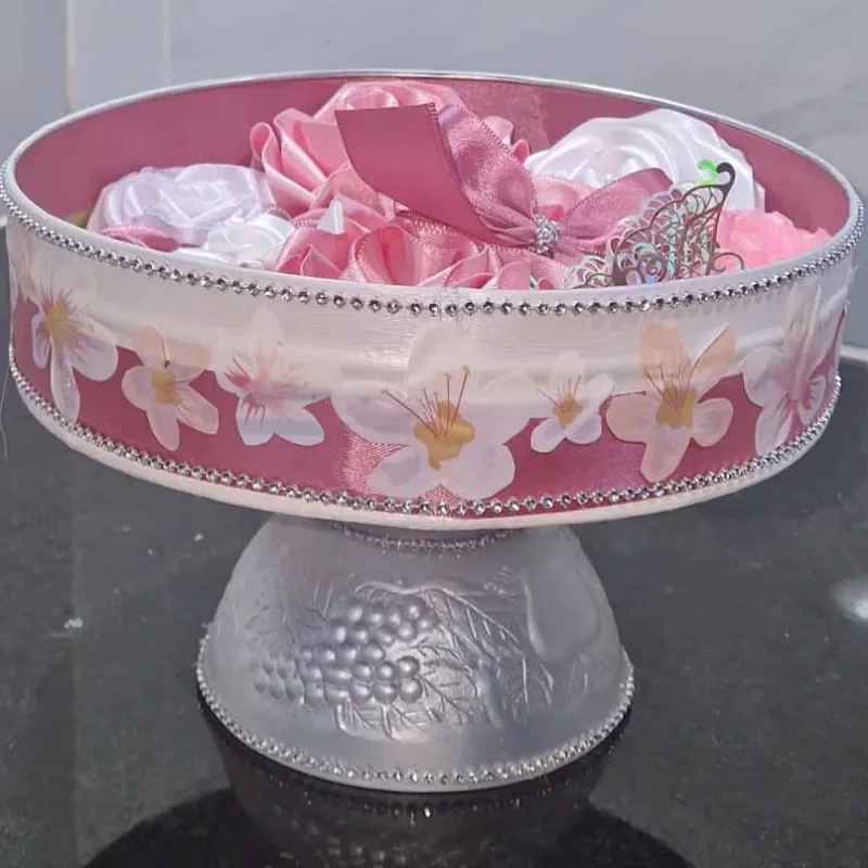 “Florencia: Elegancia eterna sobre cristal”