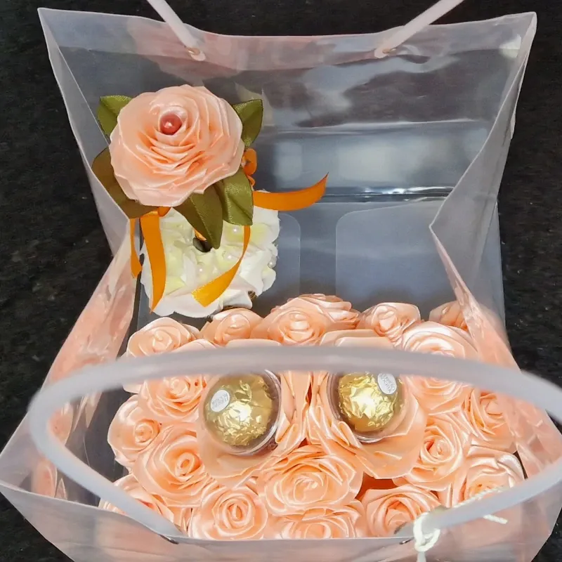 Set “Majestad Donum” – Edición Especial con Rosas Salmón y Detalles Premium