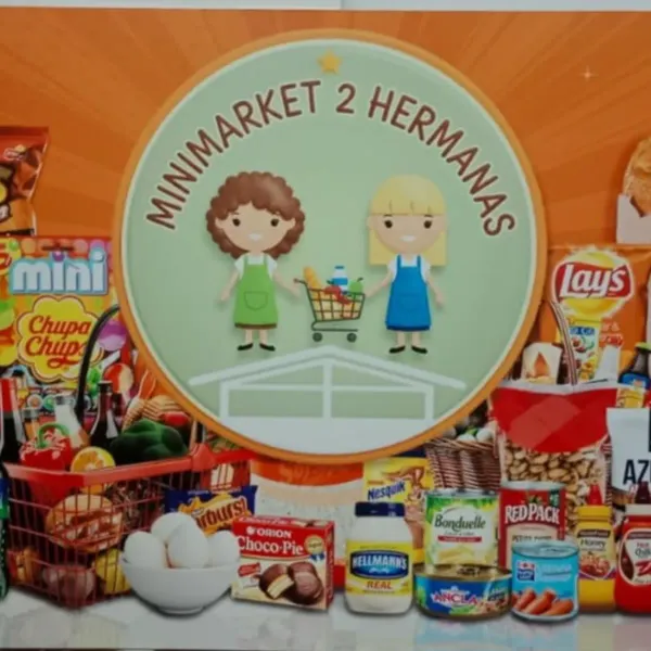 Mercado local que oferta combos de alimento en Cuba.