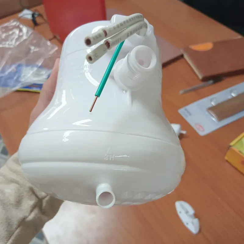 DUCHA ELÉCTRICA S.P.C 110V 4400W