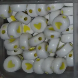 Corazones amarillo