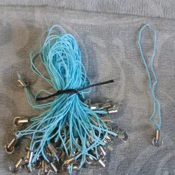 Cordones de celulares azul cielo