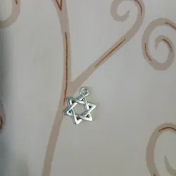 Dije de ESTRELLA DE DAVID