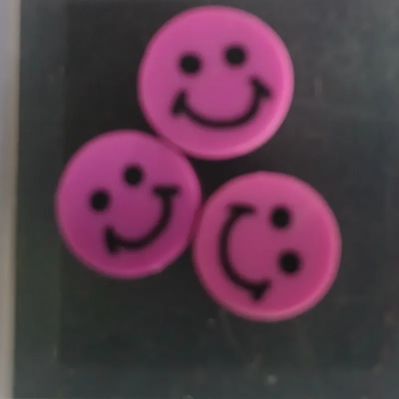 Emoji rosa medio