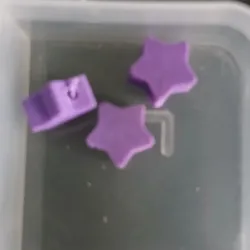 Estrellas moradas