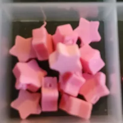 Estrellas rosadas claras