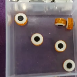 Ojos planos naranja 6mm