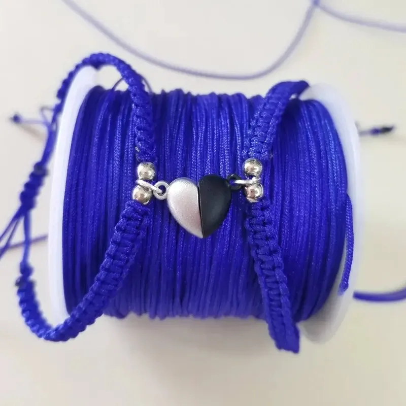 Tejidas , corazon inmanetizado,  perlitas