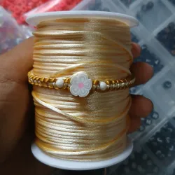 Tejida , fimo , perlitas