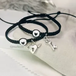Tejidas con juego de llave-candado,  cuencas , perlas