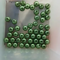 Verde olivo oscuro