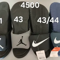 Chancletas de baño 