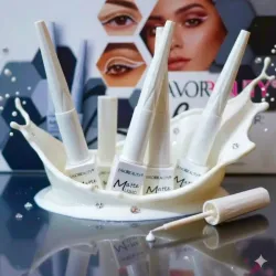 Delineador líquido blanco 🤍